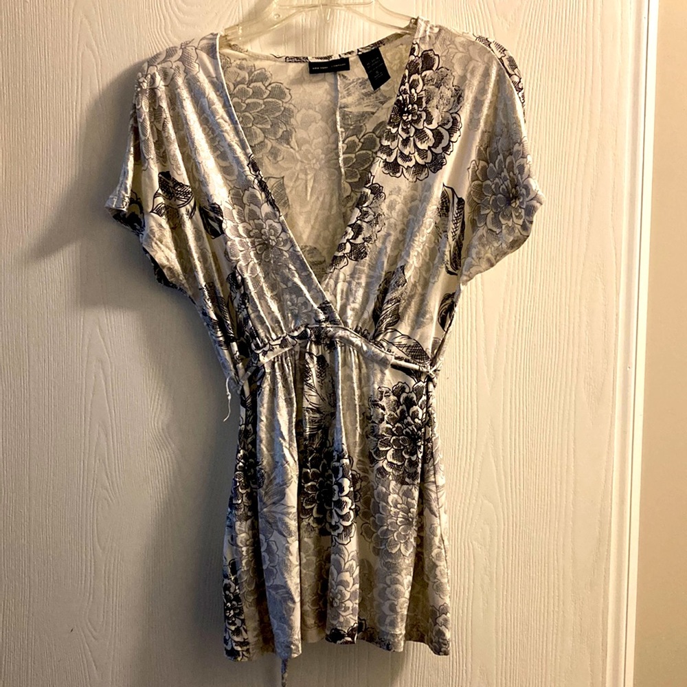 New York & Company top